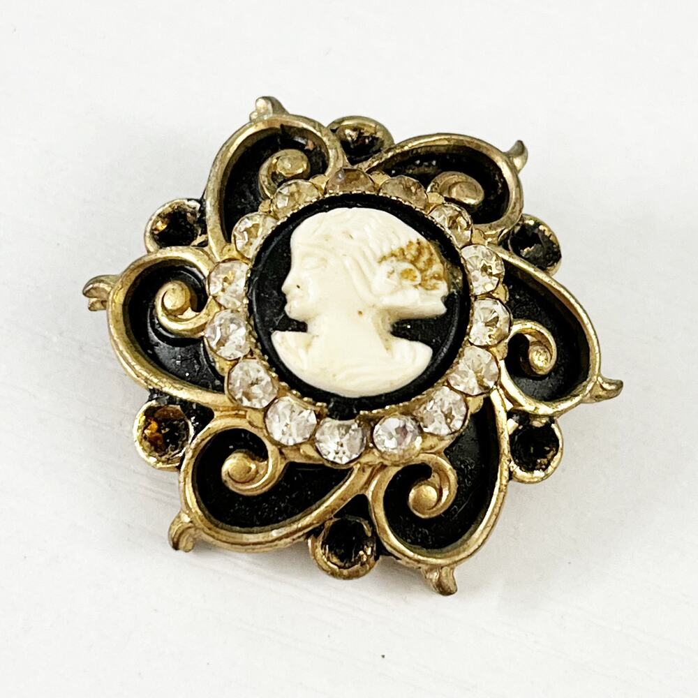 Cameo Brooch Ornate Vintage Pin